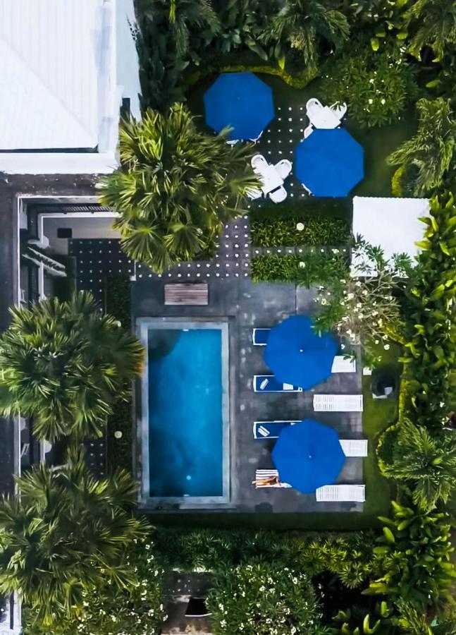 The London Residences Boutique Hotel Canggu  Exterior photo