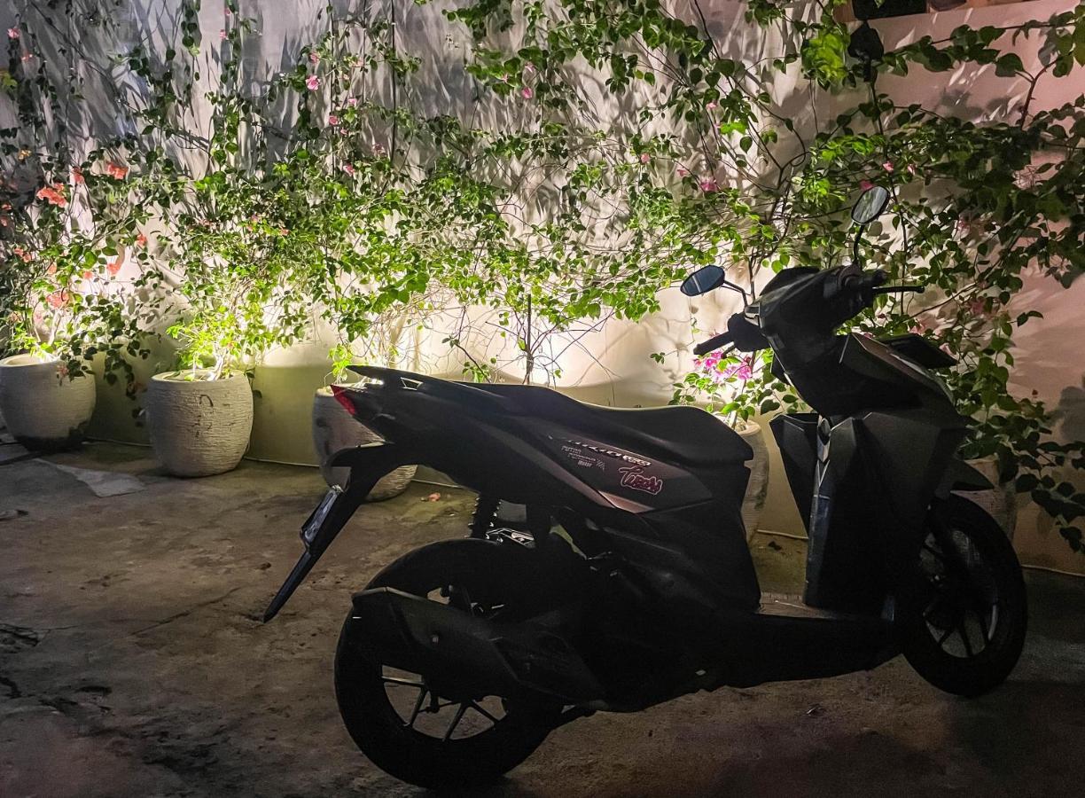 The London Residences Boutique Hotel Canggu  Exterior photo