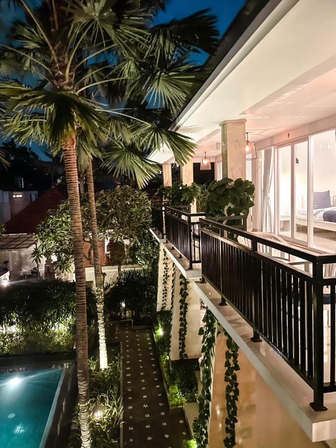 The London Residences Boutique Hotel Canggu  Exterior photo